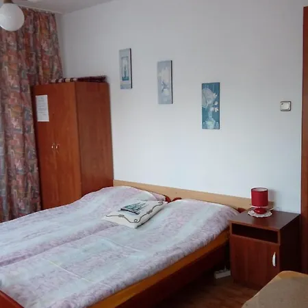 Danusia Kwatera prywatna *